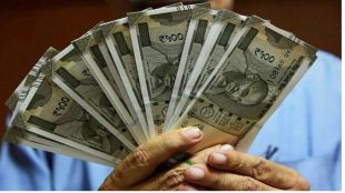 Govt hikes Dearness Allowance by 3 pr cent for employees pensioners ahead of Diwali Dussehra