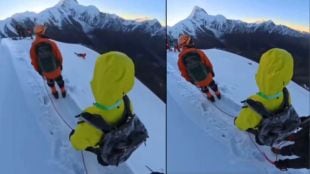 Hiker falls to death after untying safety rope for photograph in China watch video