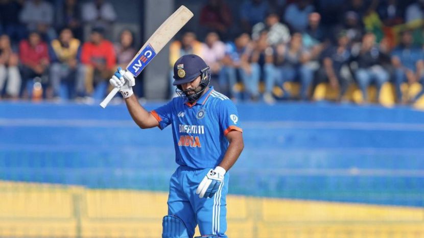 एकदिवसीय क्रिकेटमध्ये कर्णधार म्हणून रोहित शर्माची विजयाची टक्केवारी पहिल्या क्रमांकाच्या रँकिंगपेक्षा खूपच कमी होती. त्याच्या ७७.२७ च्या विजयाच्या टक्केवारीमुळे तो किमान ५० एकदिवसीय सामन्यांचे नेतृत्व करणाऱ्या खेळाडूंमध्ये दुसऱ्या क्रमांकावर आहे. या यादीत क्लाइव्ह लॉईड (७७.७१) पहिल्या क्रमांकावर आहेत.