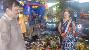 Gold necklace found in garbage truck returned to woman in kalyan