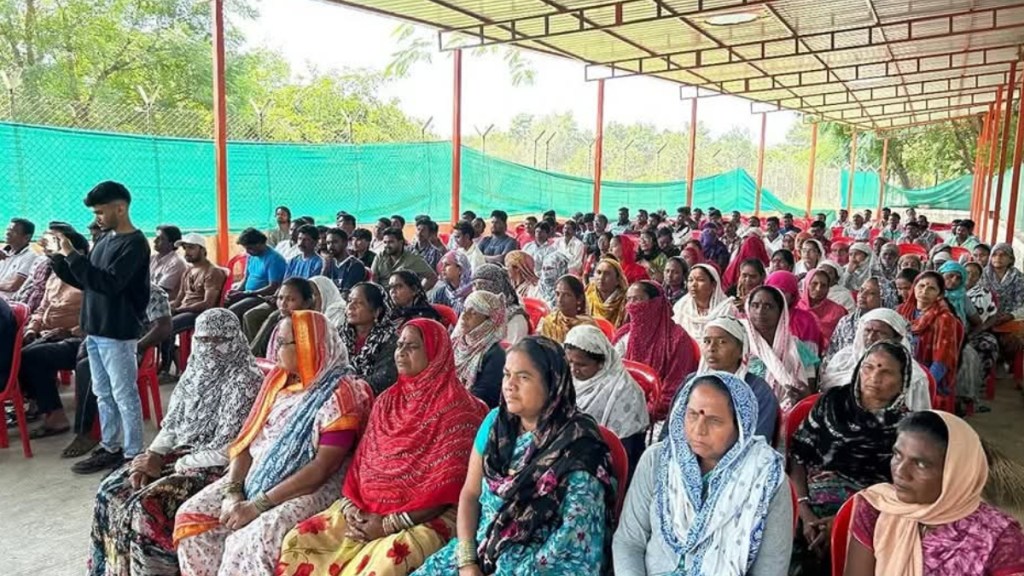 Education Minister Dada Bhuse praises sanitation workers in Malegaon