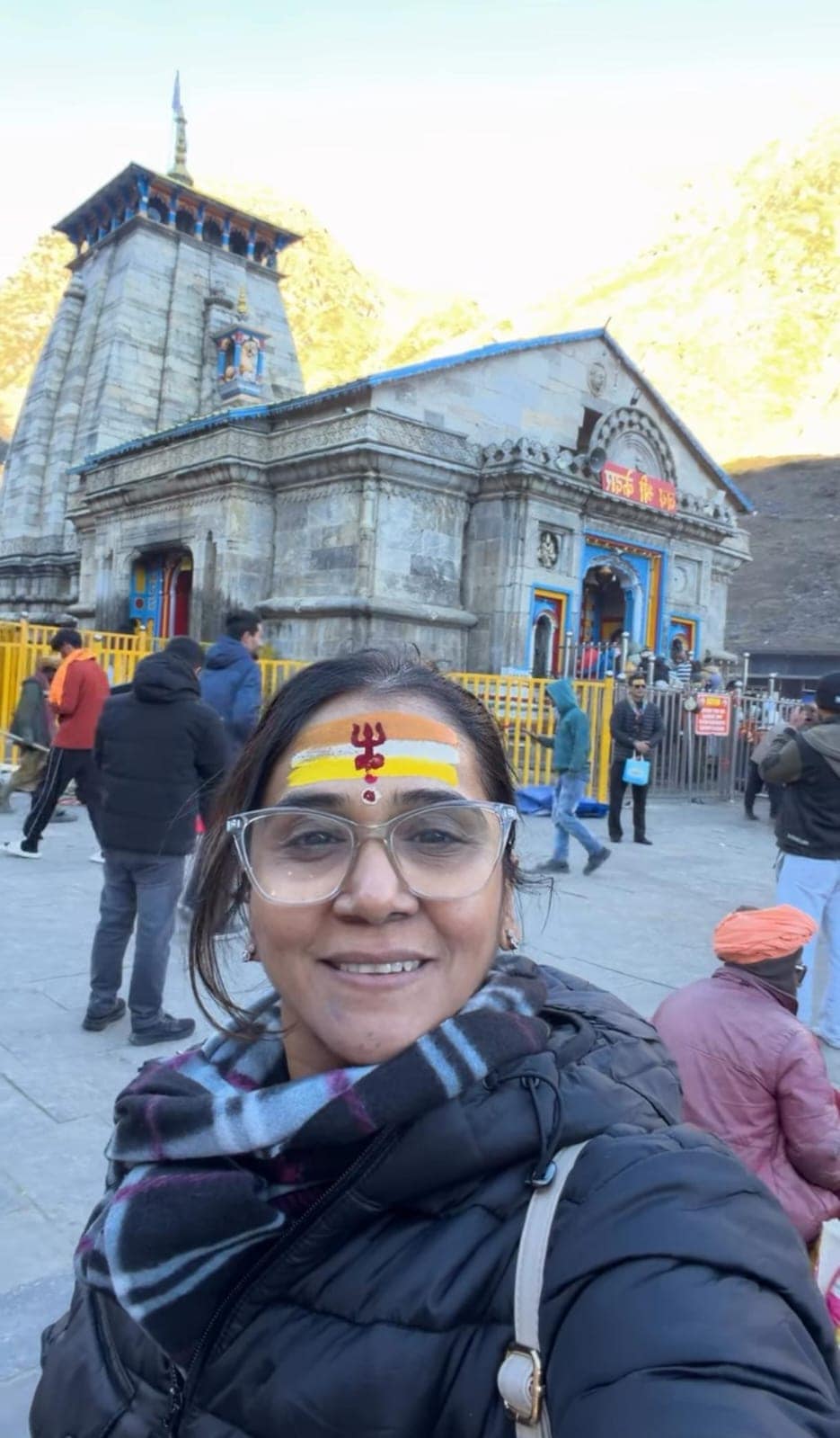 prasad oak wife manjiri oak went to kedarnath dham before temple closing jyotirling yatra