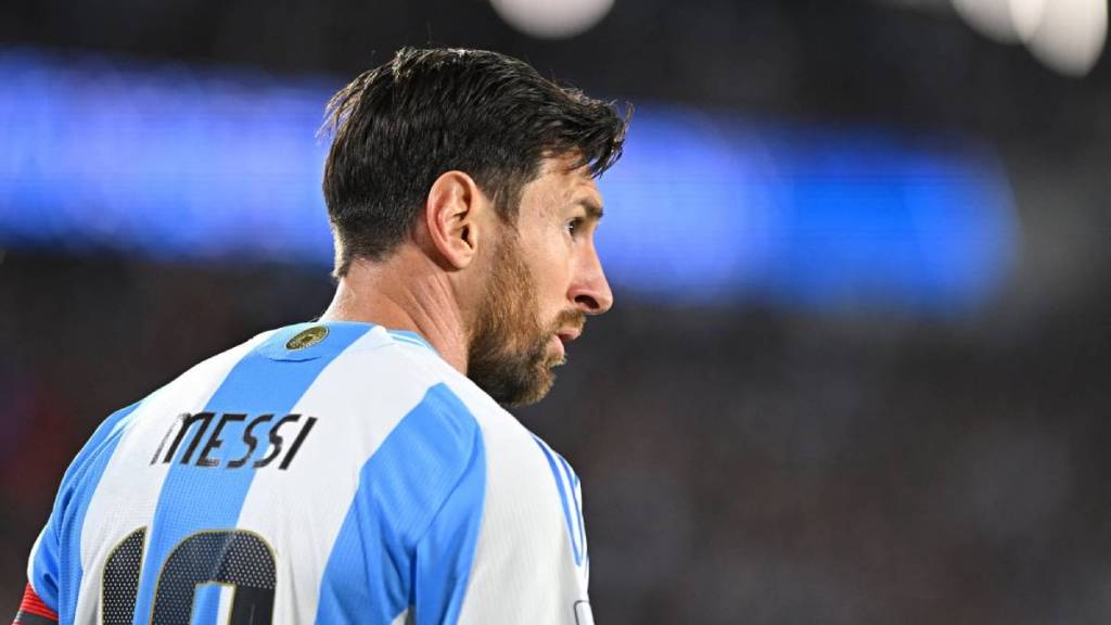 Lionel Messi football India tour