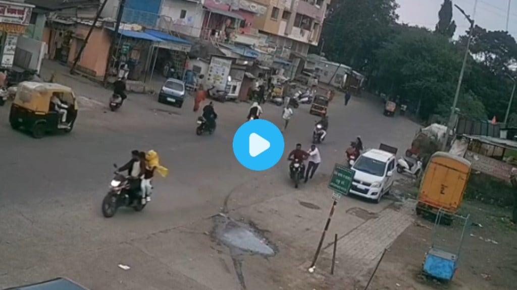 nashik police filmy chase criminal video goes viral