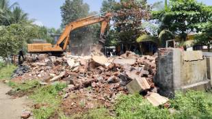illegal structure demolition Navi Mumbai
