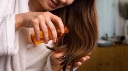 शॅम्पू की तेल? तेलकट केसांसाठी नक्की काय महत्वाचं? जाणून घ्या…
