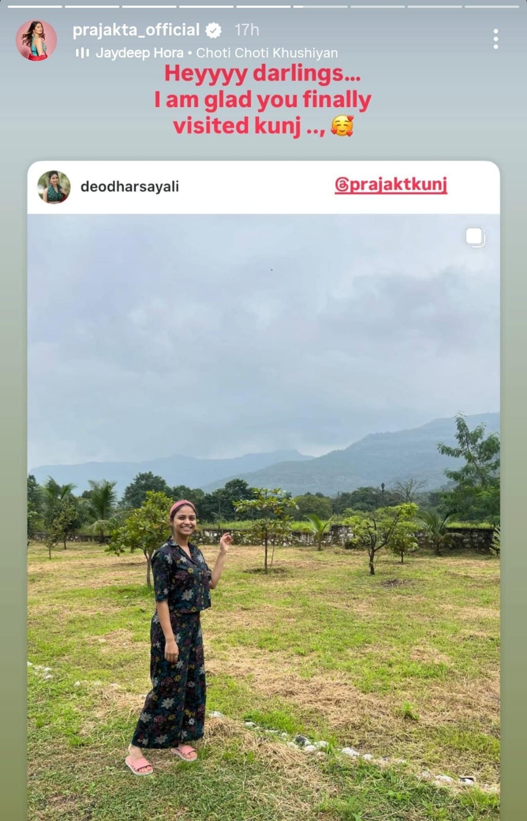 star pravah actress sayali deodhar visited prajakta mali karjat farmhouse shares photos