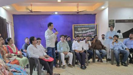 Decision to mount a strong protest against the administration Decision to mount a strong protest against the administration