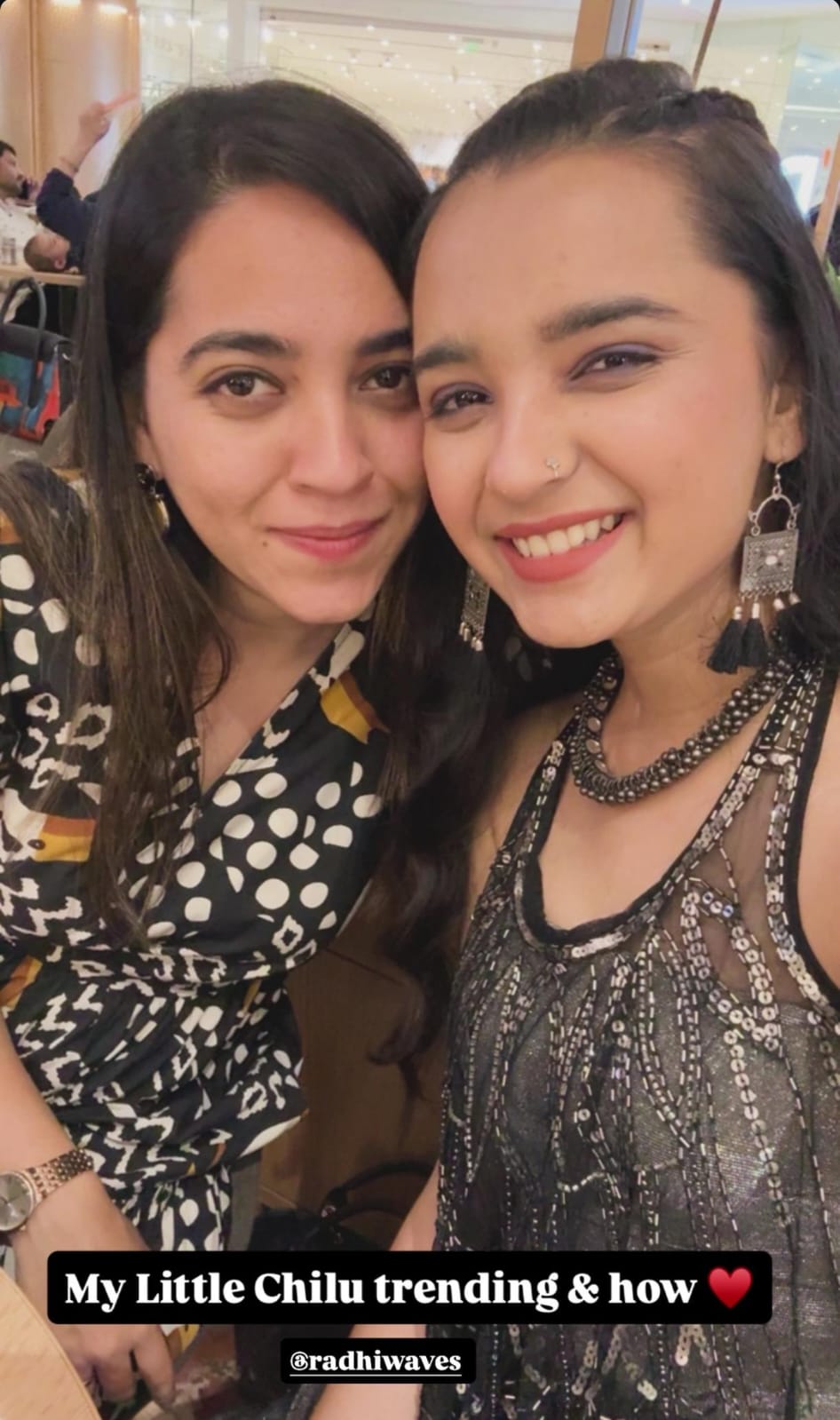 Ipopstar mann dhaavataya fame radhika bhide is sister of shamika bhide know about her