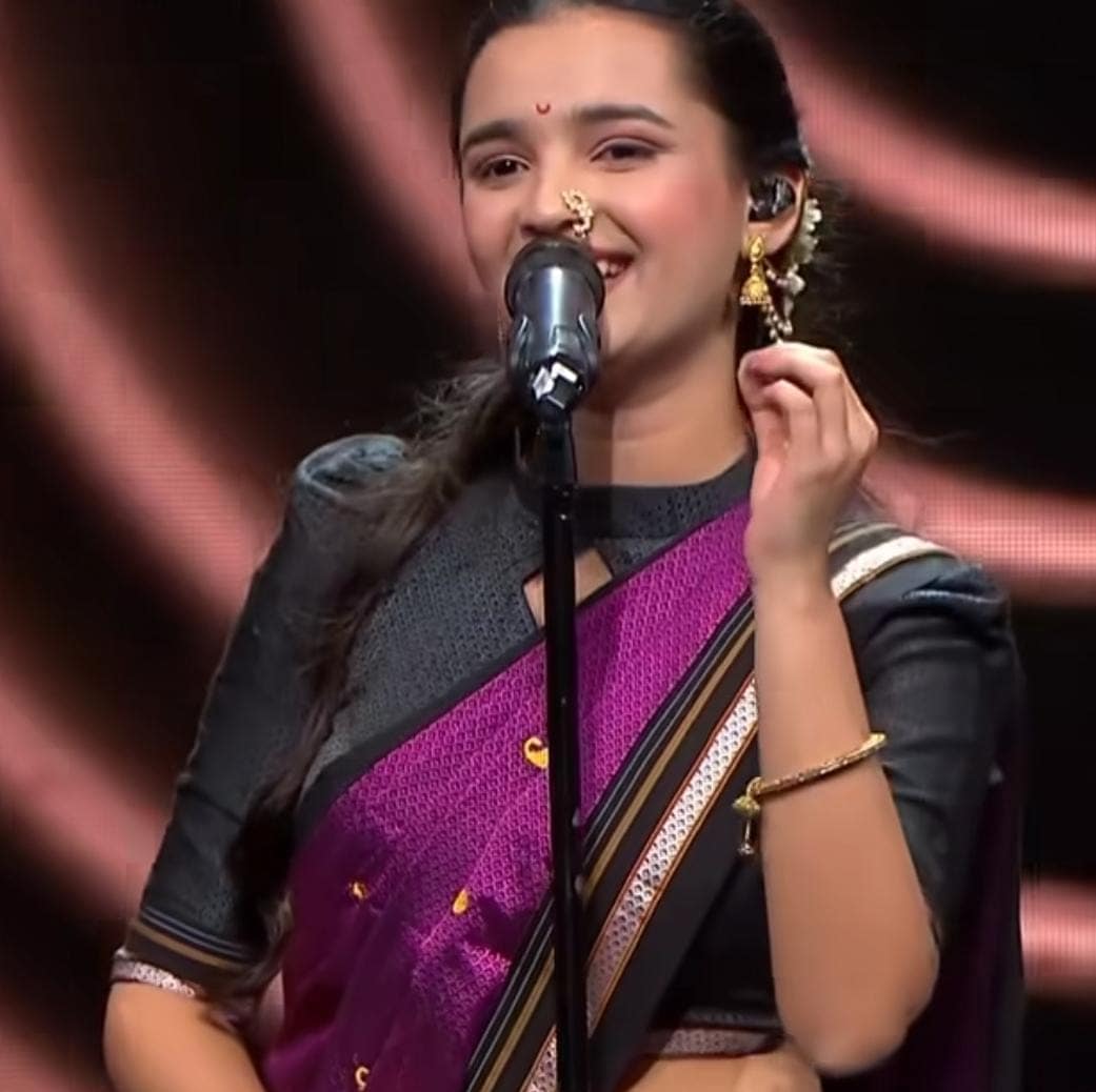 Ipopstar mann dhaavataya fame radhika bhide is sister of shamika bhide know about her
