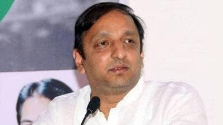 Modi-Fadnavis cheating soybean farmers said Sachin Sawant Modi-Fadnavis cheating soybean farmers said Sachin Sawant