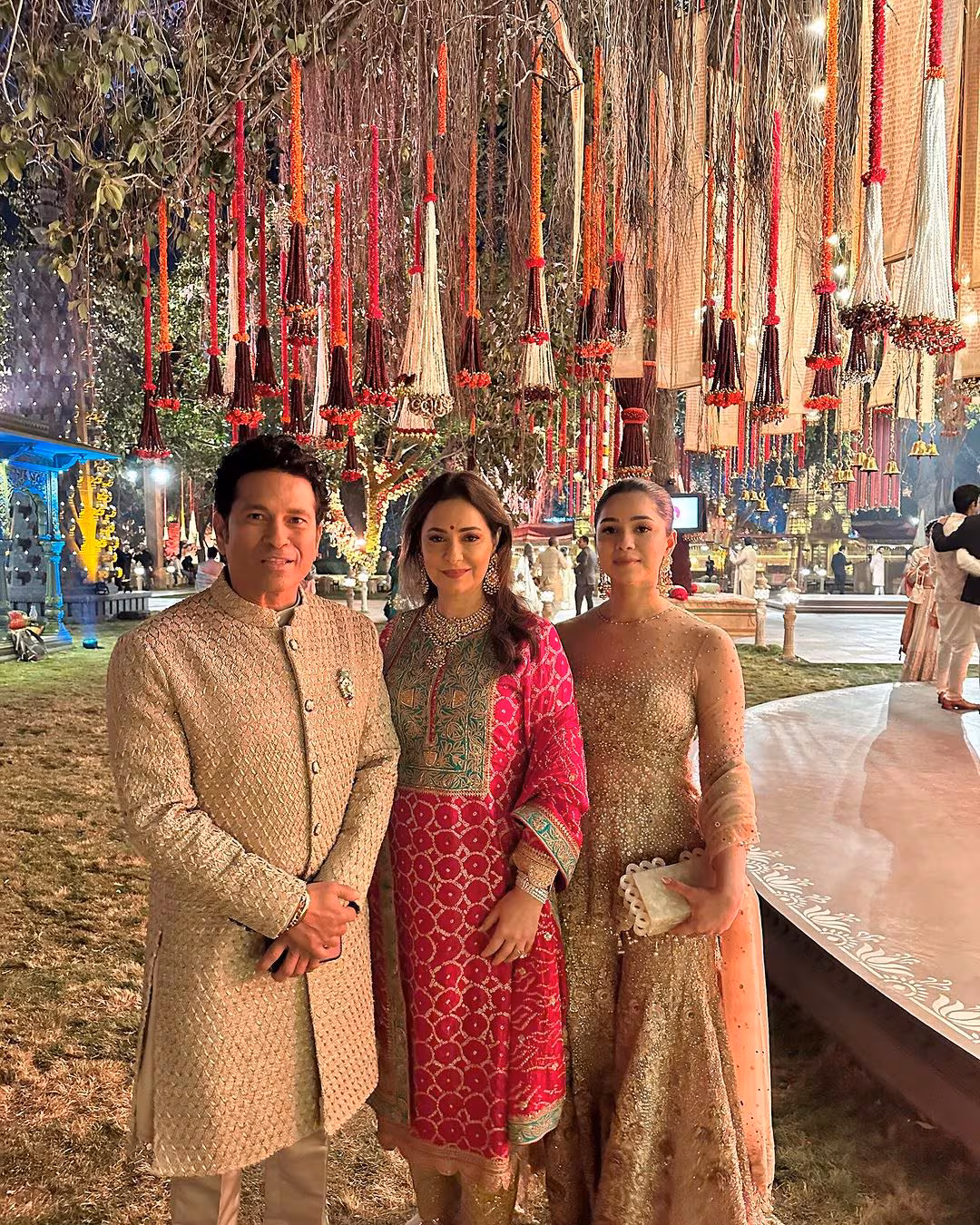 Sara Tendulkar Birthday
