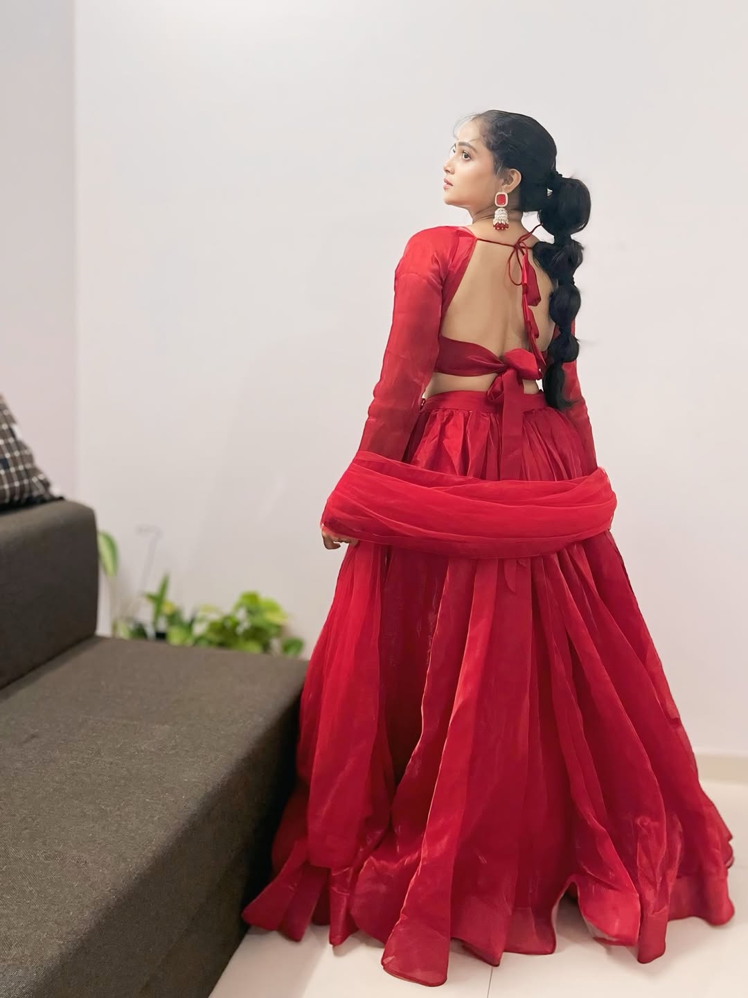 shivali parab red dress 