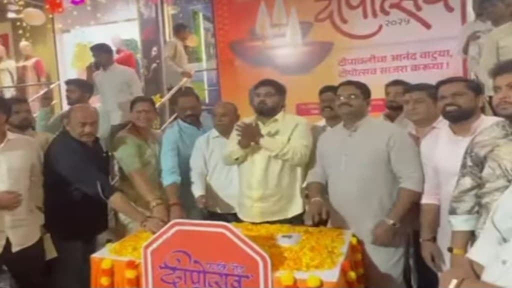 shivsena ubt mns together in dombivli Diwali decoration