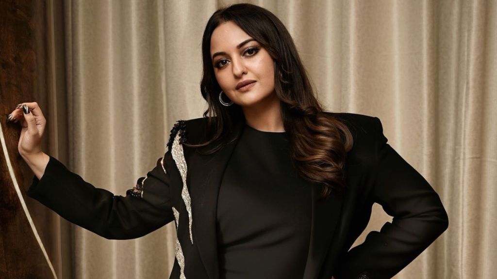 sonakshi sinha faces body shaming and trolling on social media due to her weight since school days sonakshi sinha faces body shaming and trolling on social media due to her weight since school days