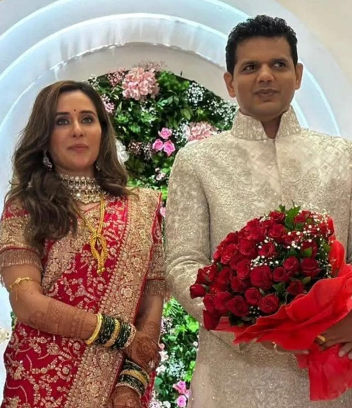 tejaswini lonari engagement photos know about her husband samadhan sarvankar