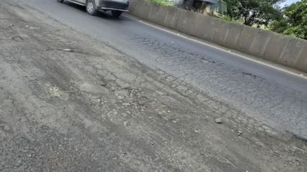 vasai virar evershine ambadi road damaged after one year poor work vasai virar evershine ambadi road damaged after one year poor work