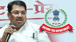 Congress leader vijay wadettiwar receives Income tax notice after obc rally announcement