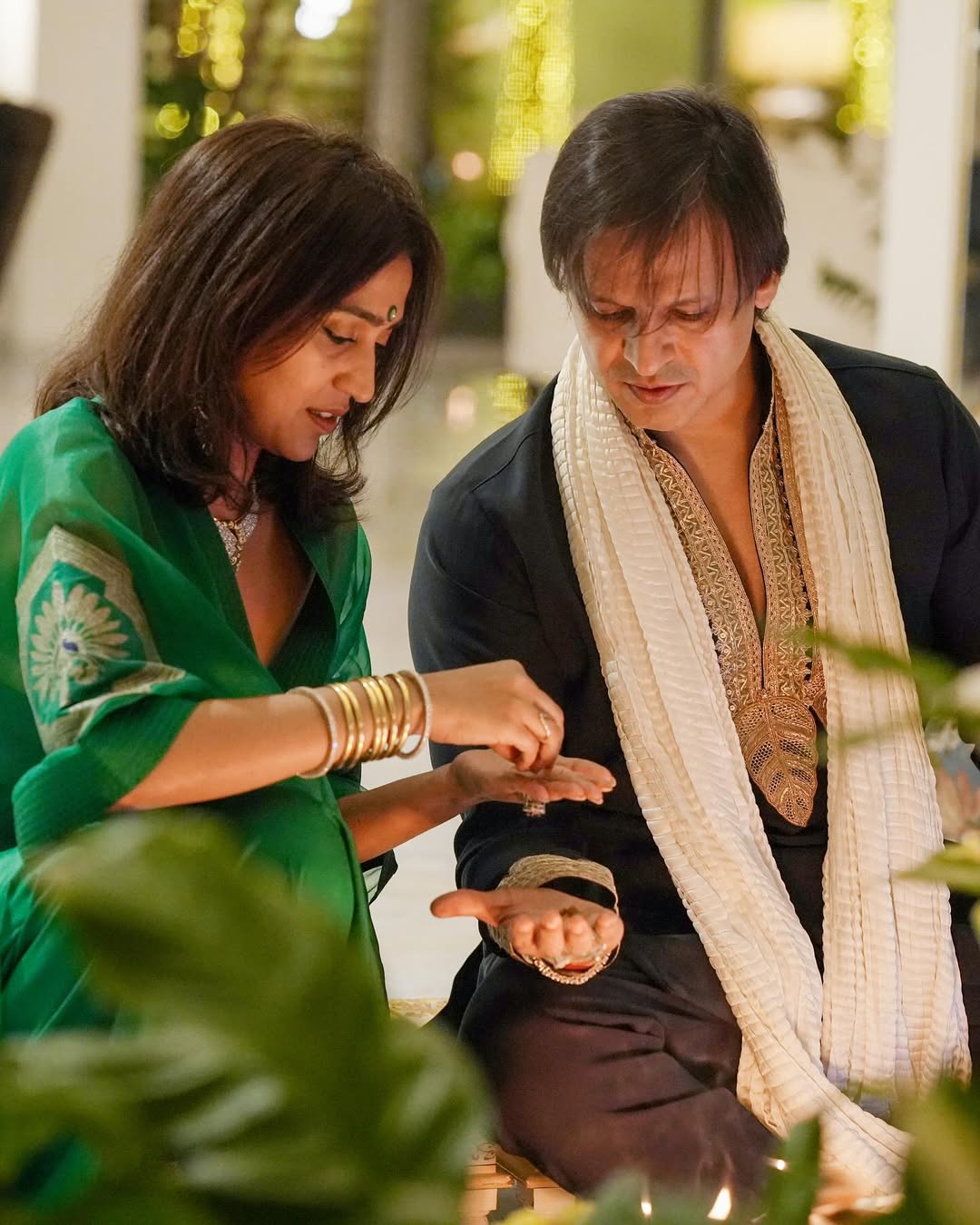 vivek oberoi r madhavan diwali celebration