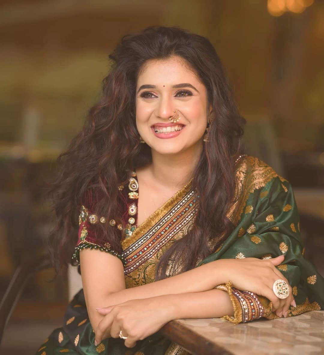 Vaishnavi Kalyankar Kajalmaya serial nauvari look