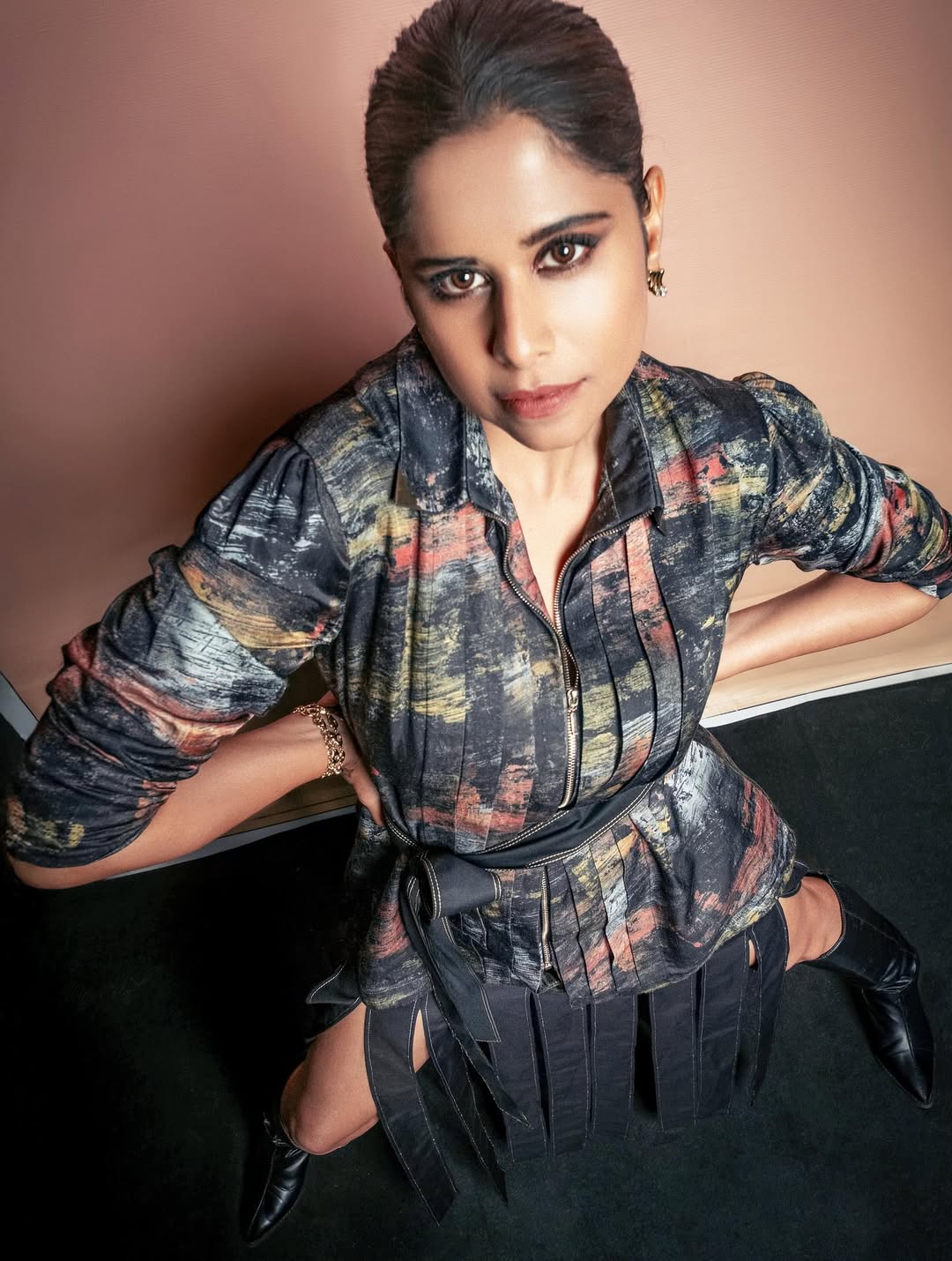 Sai Tamhankar stylish power look