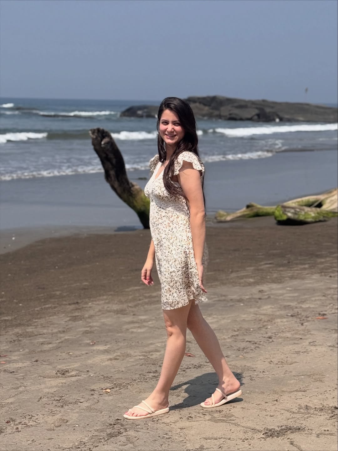 revati lele beach photoshoot