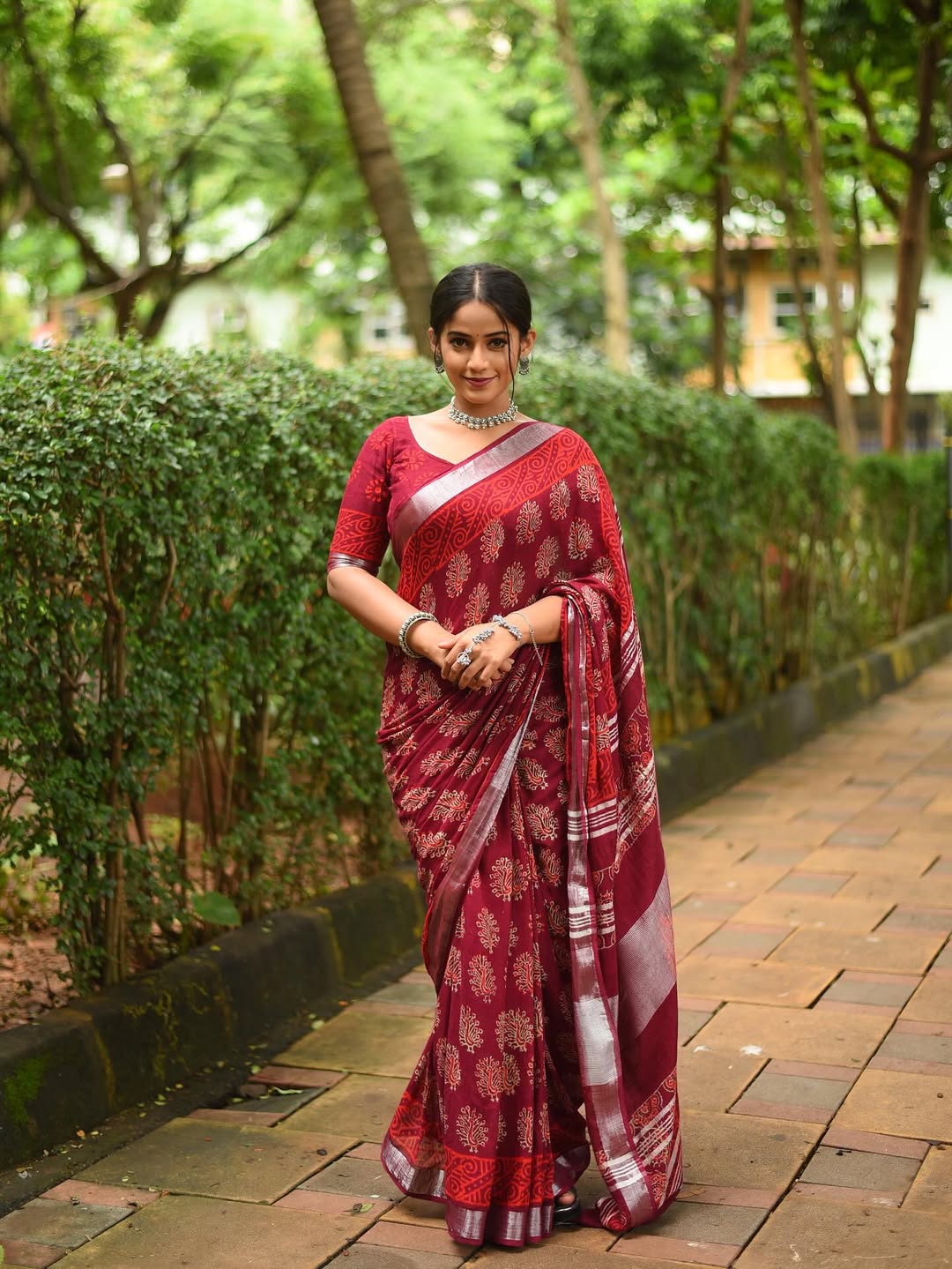 Prarthi Redkar in a traditional maroon saree look