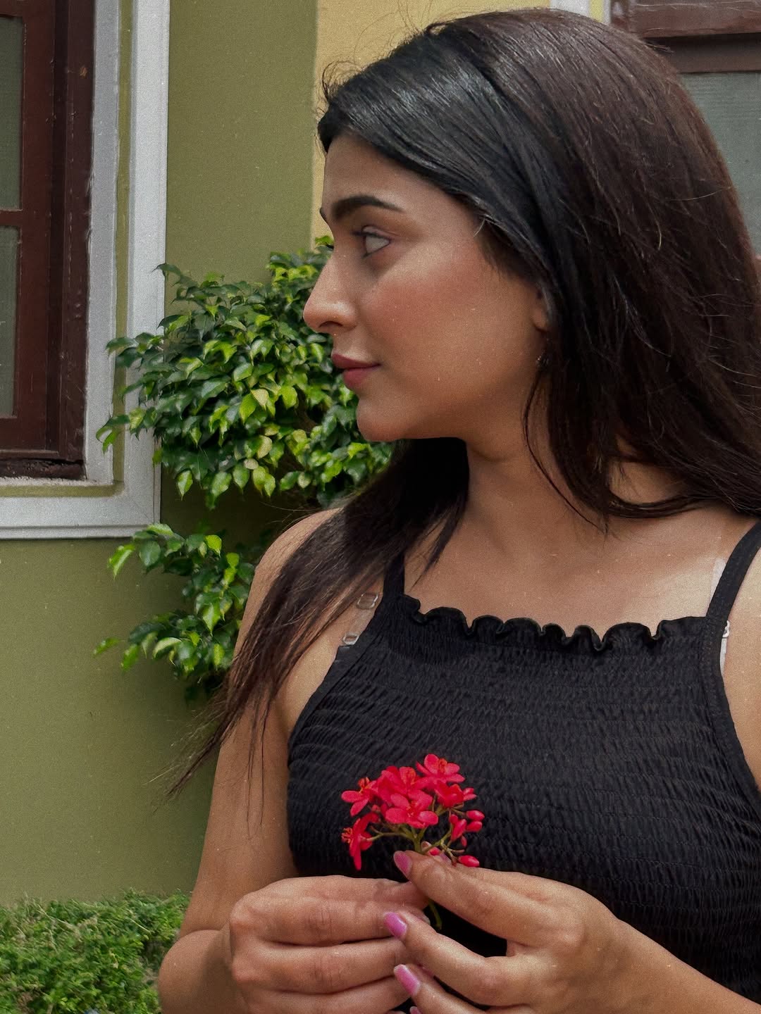 Shivani Mundheka cute look photoshoot