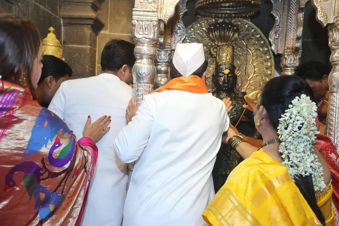 Eknath Shinde Kartiki Ekadashi pooja at pandhpur