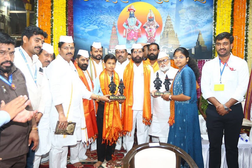 Eknath Shinde Kartiki Ekadashi pooja at pandhpur