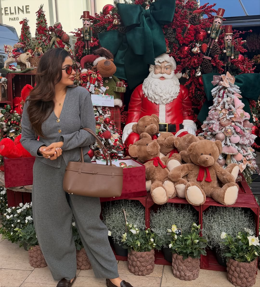 Neha pendse france trip look photoshoot viral