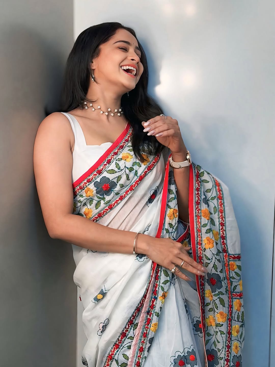 Shivali Parab white saree look