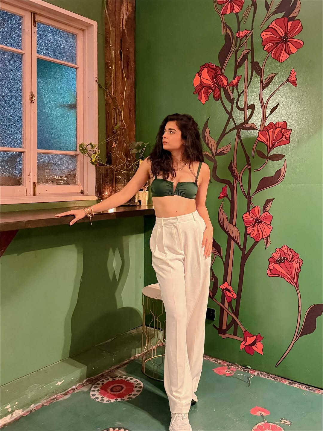 Mithila Palkar trendy vibe photoshoot