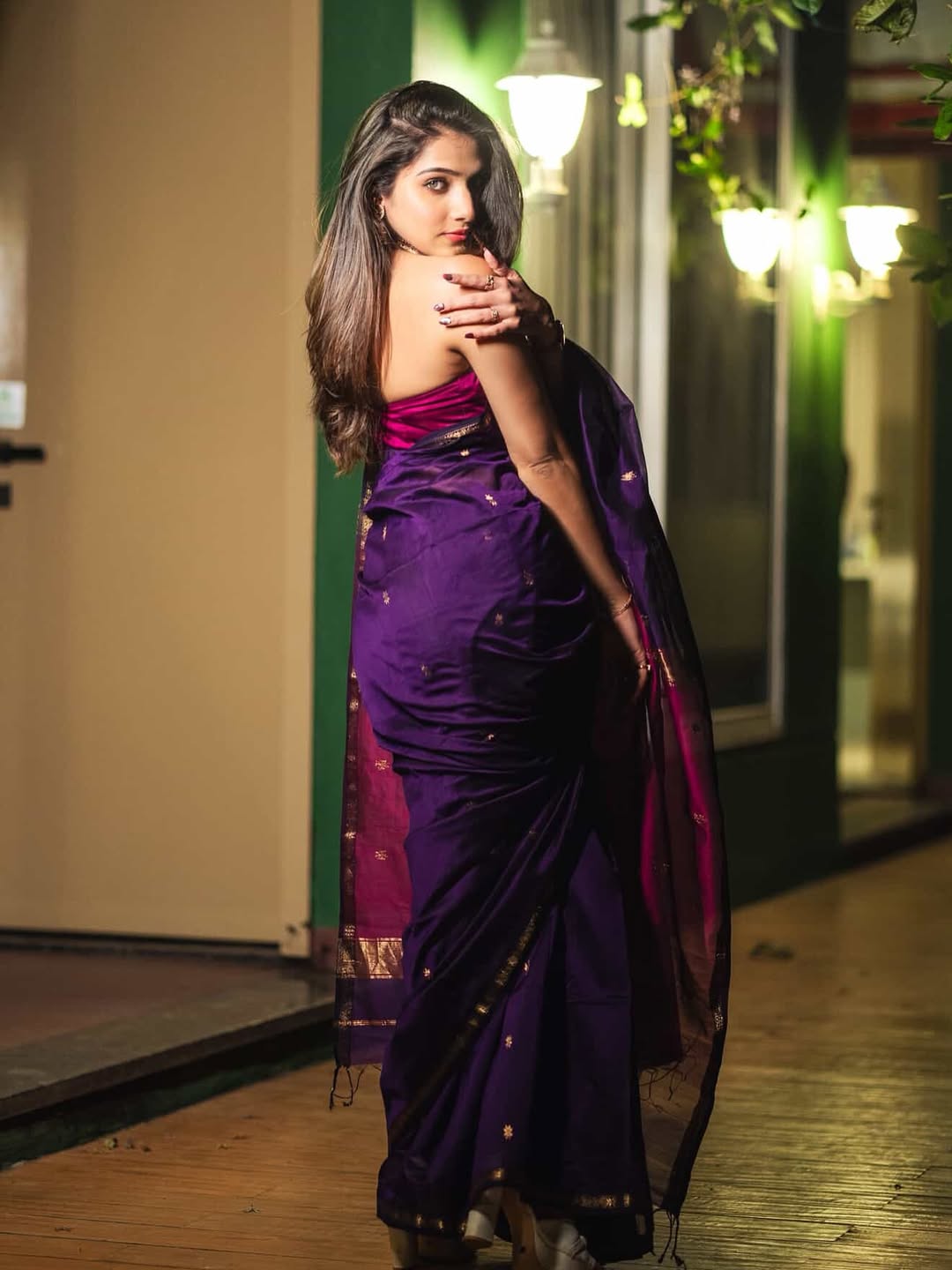 Jahnavi Killekar purple saree look