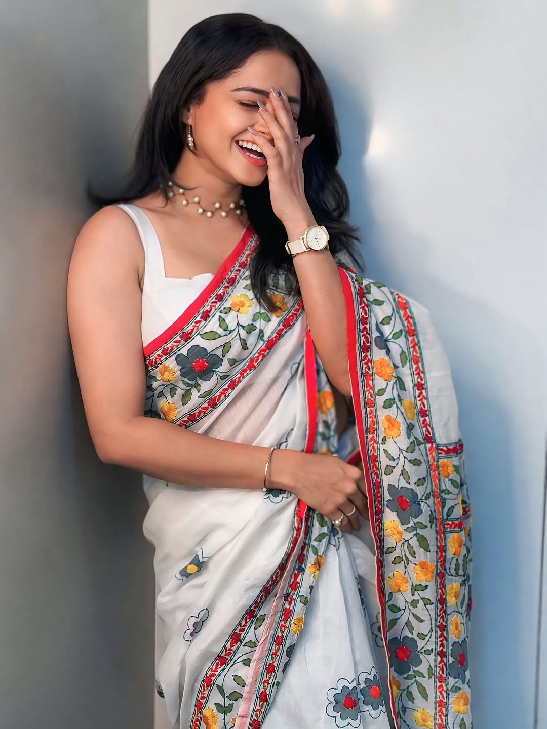 Shivali Parab white saree look