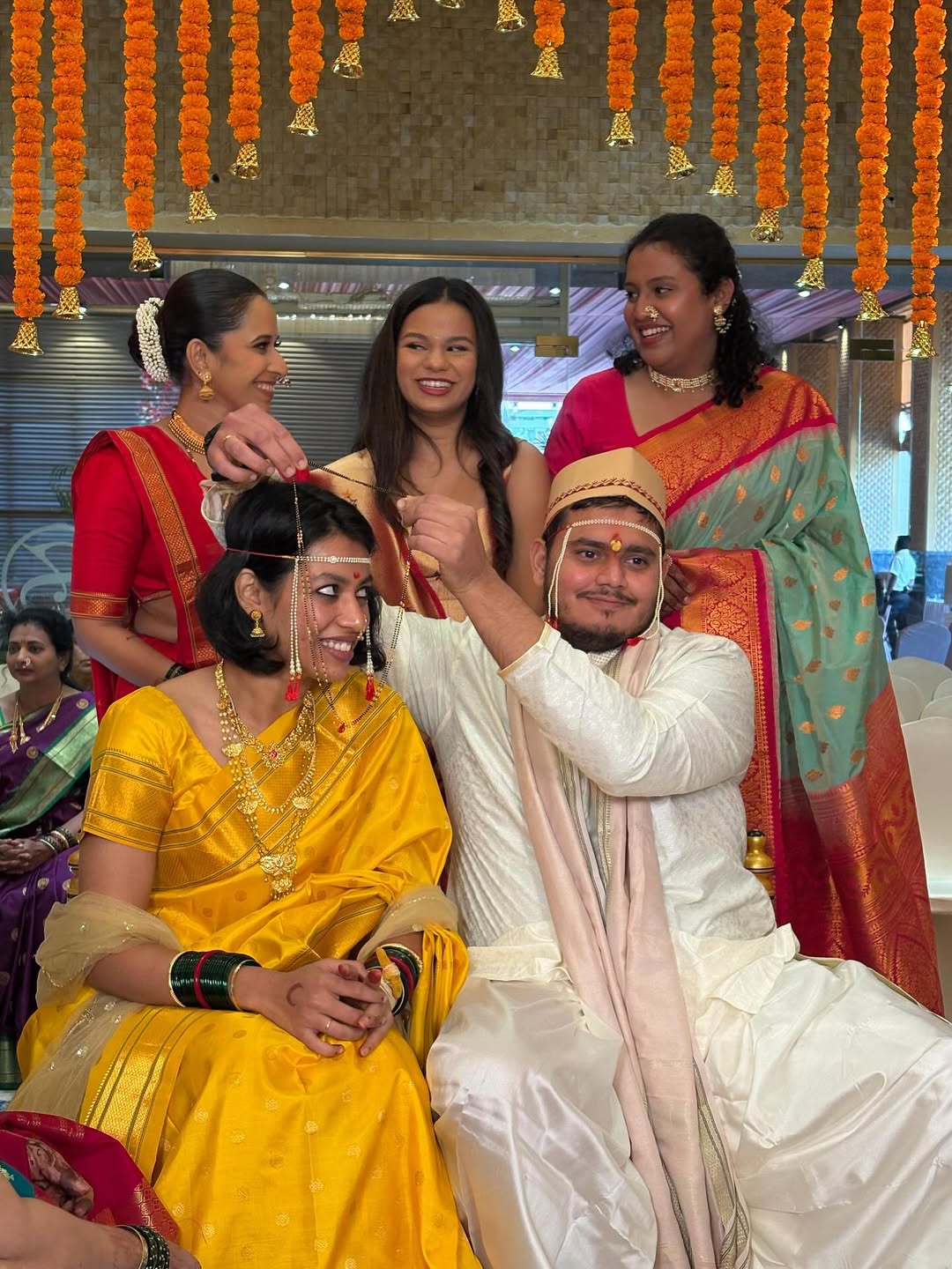 Marathi actress shreya bugde red paithani traditional look