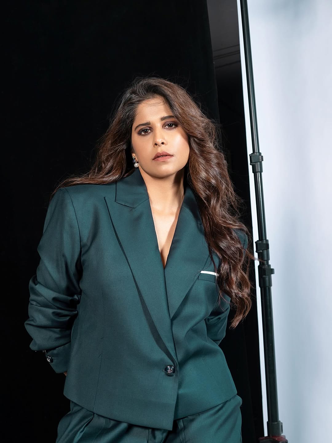 Sai Tamhankar stylish power look