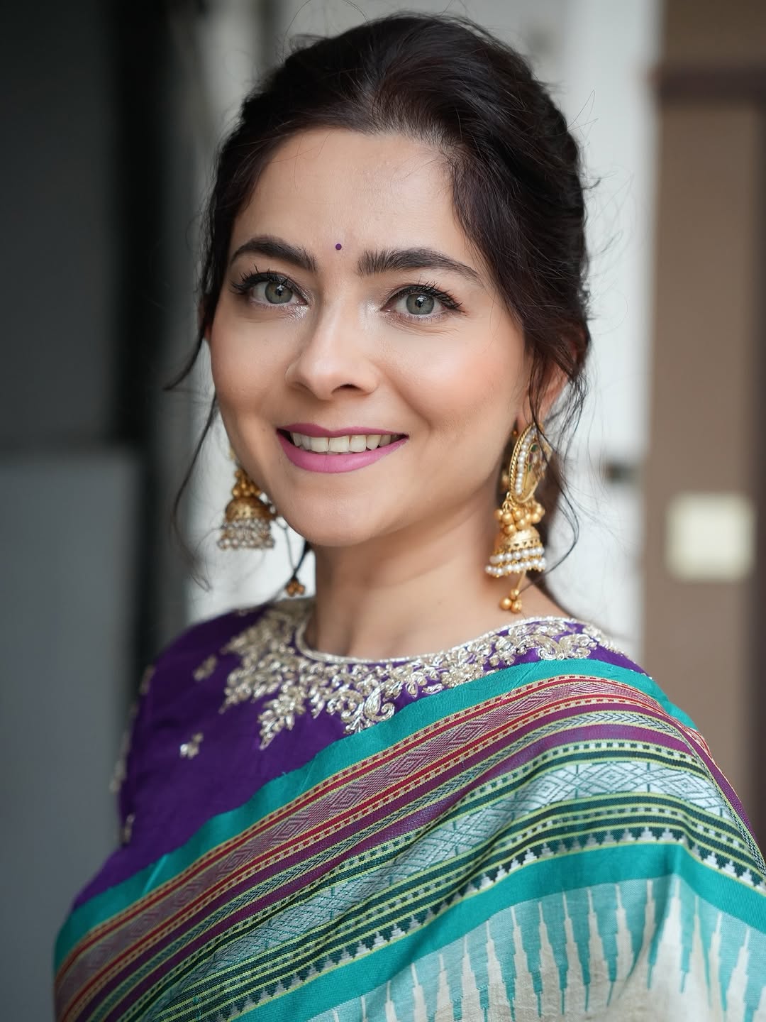 Sonalee Kulkarni traditional saree look fashion week