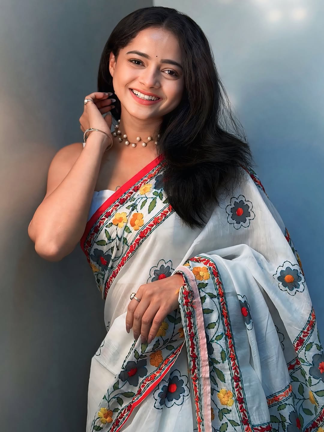 Shivali Parab white saree look