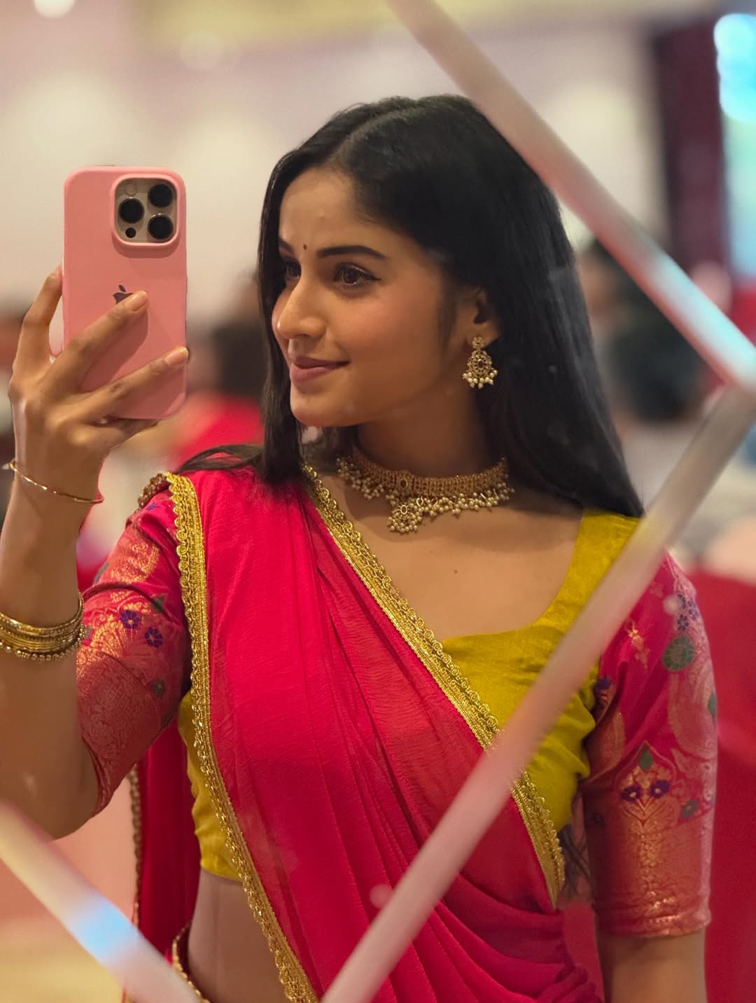 Prapti Redkar traditional look