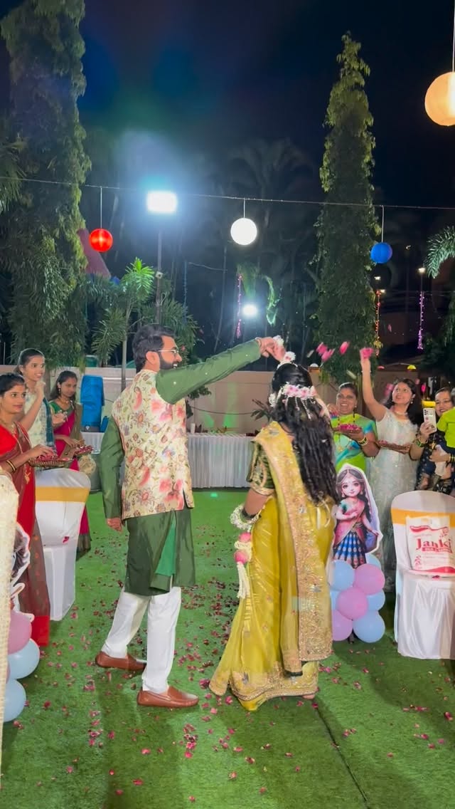 Akash Nalawade Wife Ruchika Dhuri Baby Shower