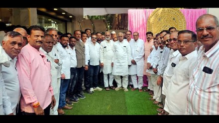 Sharad Pawar's confidant Arun Gujarathi joins Ajit Pawar's faction