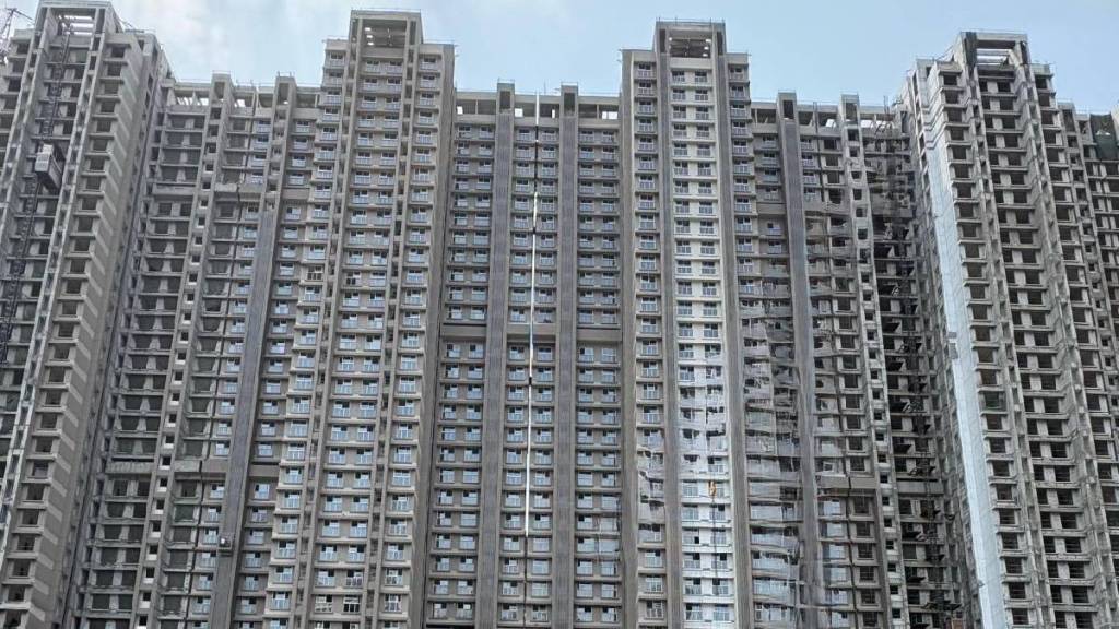 N. M. Joshi BDD residents' demand to Eknath Shinde regarding parking lot