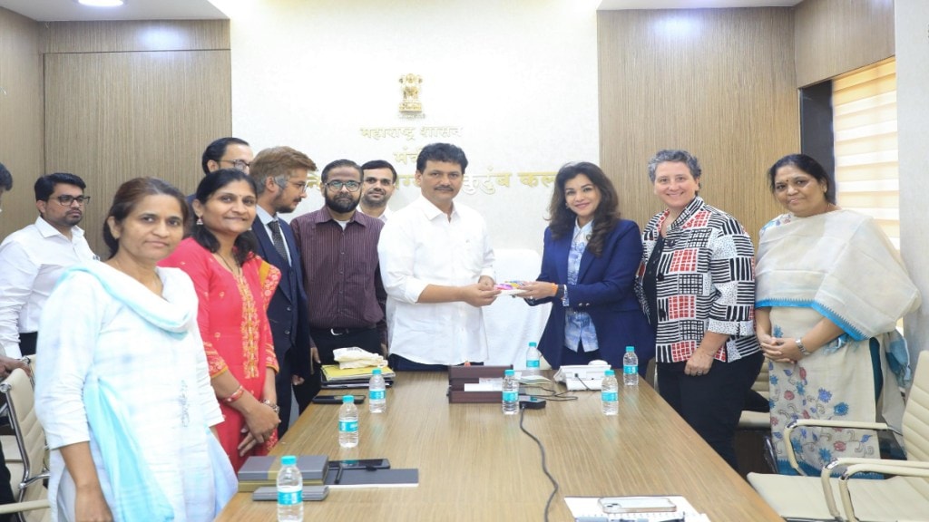 Band To Band Therapy Maharashtra Mental Health Department Stress Relief Project Wellness Asha Workers Mumbai