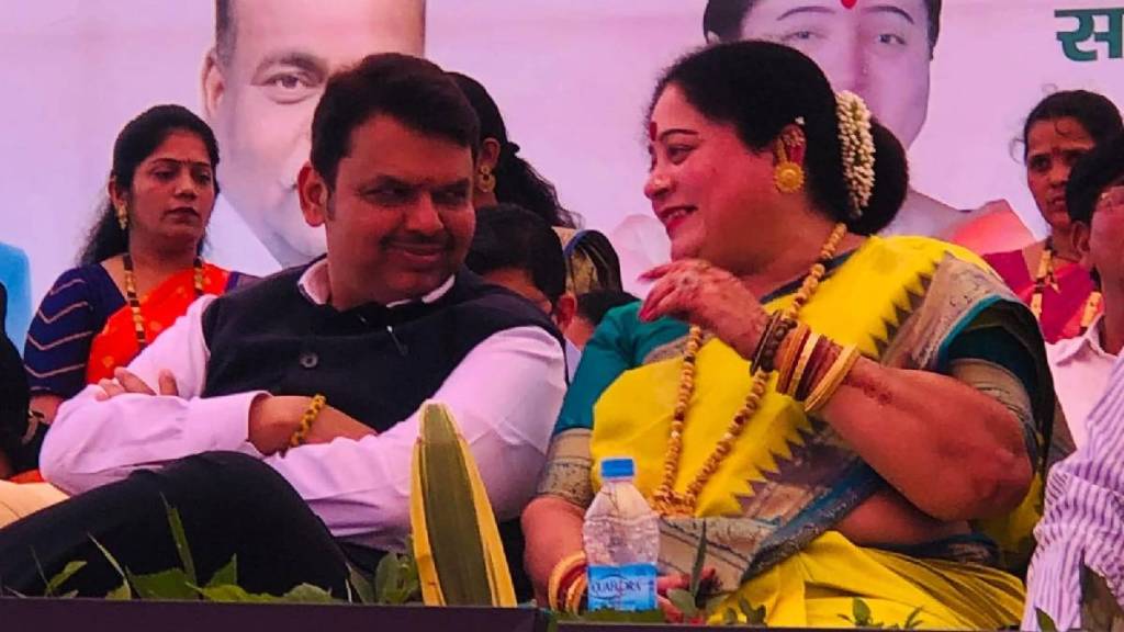 Surekha Jadhav's aggressive stance against MLA Sunil Shelke