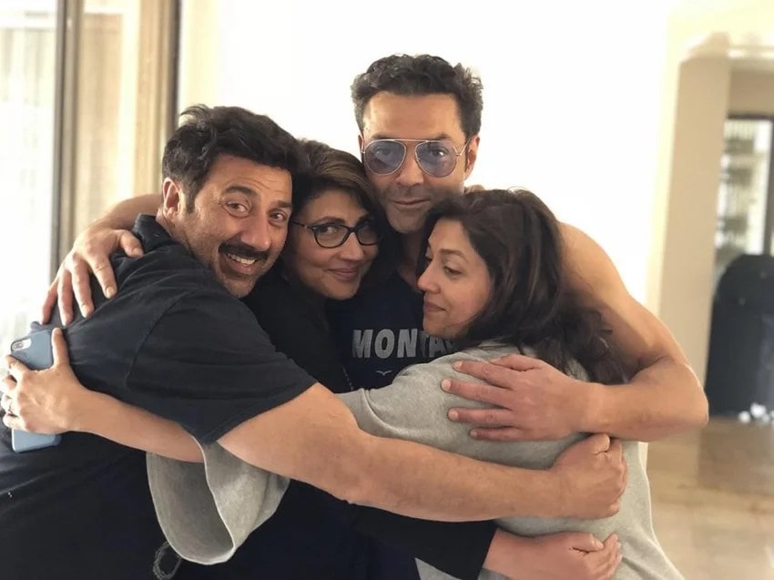 Dharmendra and prakash kaur daughters