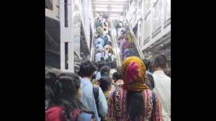 The closed escalator at Dombivli railway station