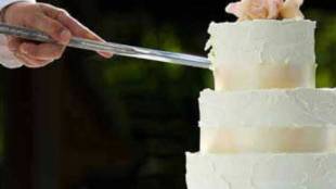 Five youths arrested for celebrating birthday by cutting cake with sword