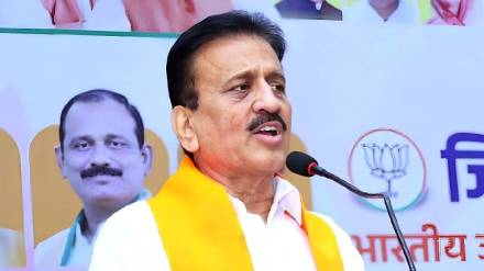 Girish Mahajan's strategy is under discussion in BJP in the backdrop of local elections Girish Mahajan's strategy is under discussion in BJP in the backdrop of local elections