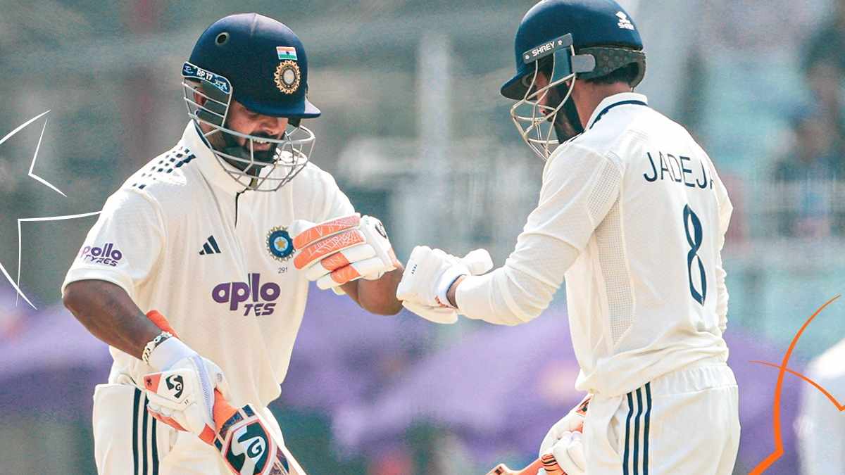 How many runs will India need to score to avoid a follow on In 2nd Test